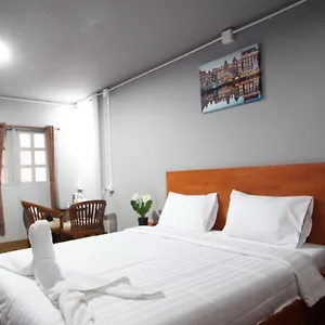 Hotel Aladdin, Phi Phi Don